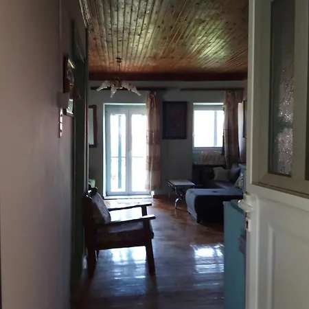 Lägenhet Spacious Traditional